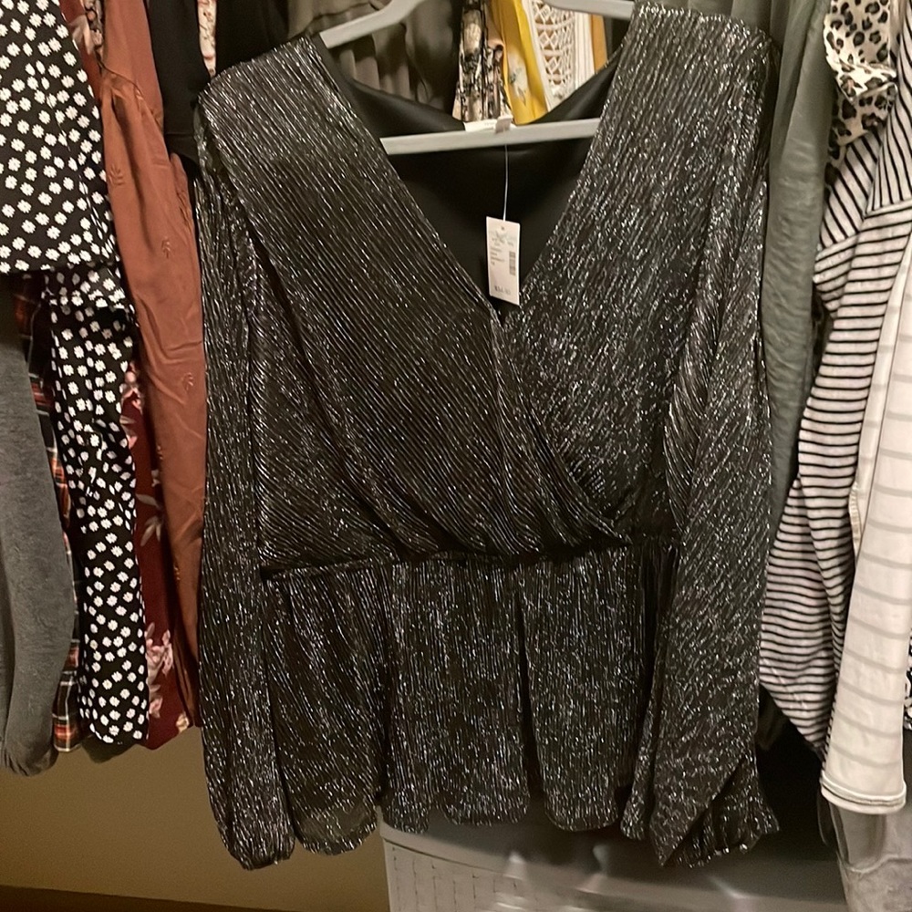 BRAND NEW with tags Maurice’s blouse